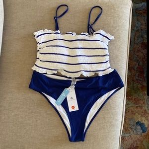 CUPSHE Womens Two Pice Swimsuit Size XL NWT
